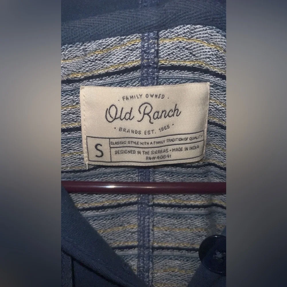 Old Ranch Hooded Top - Picture 4 of 4